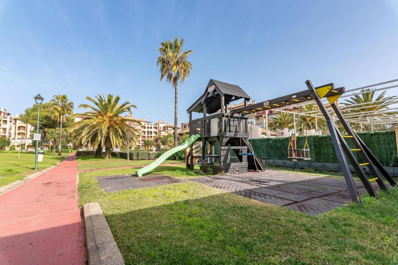 Alcaudon By H Apartment