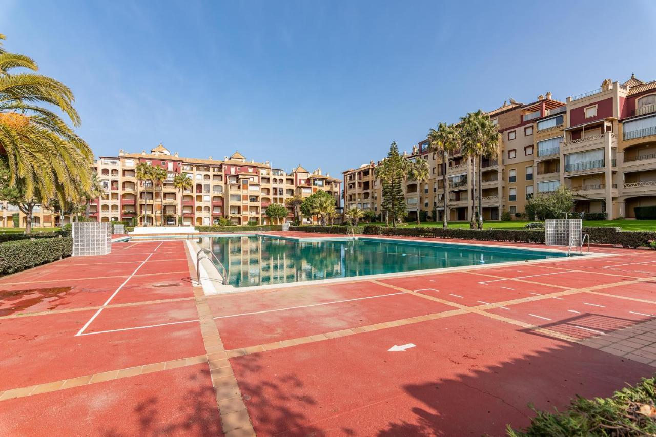 Alcaudon By H Apartment