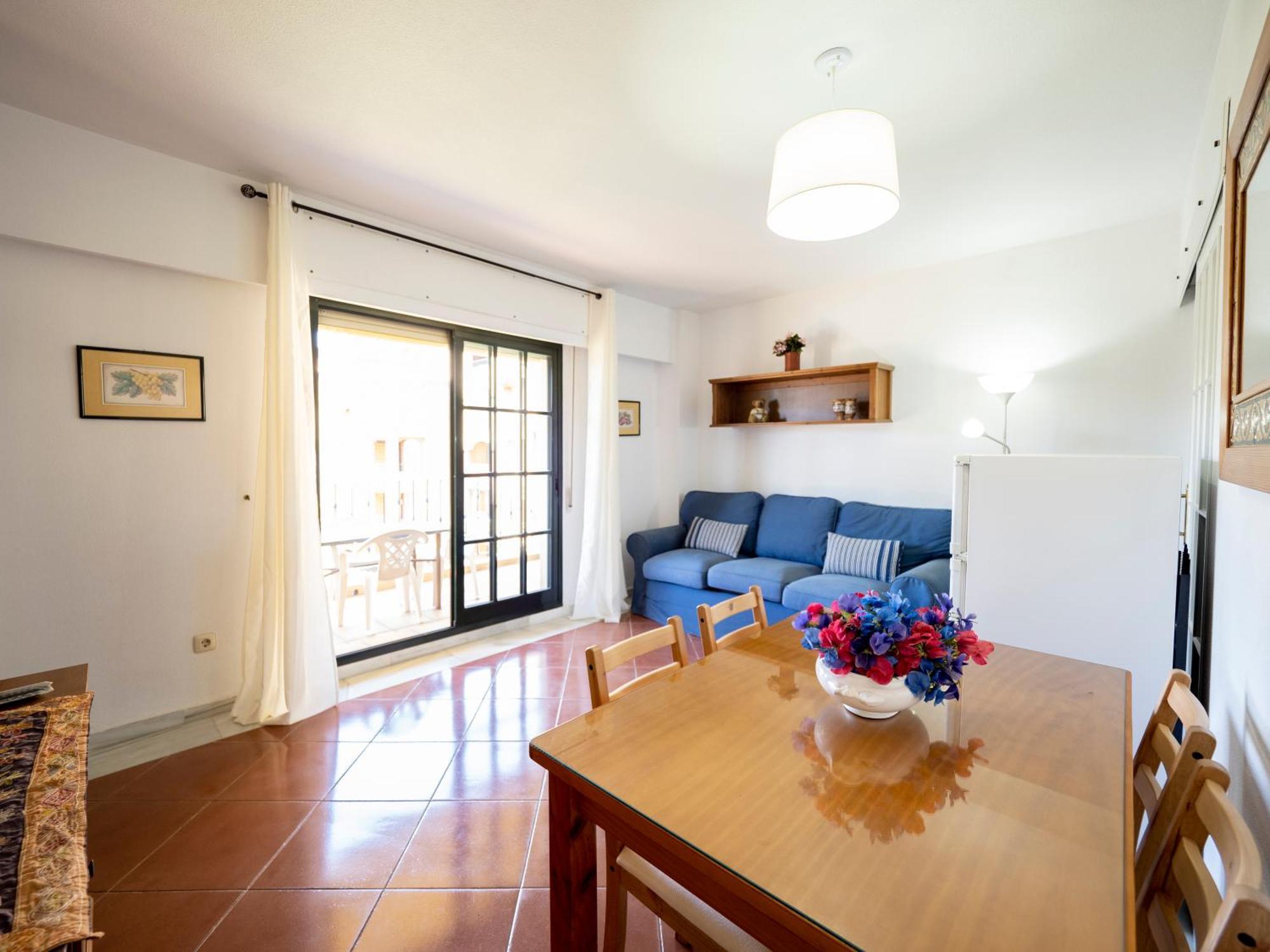 Alcaudon By H Apartment *